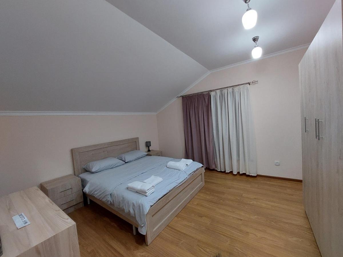 Zartonq Hotell Tat'ev Exteriör bild