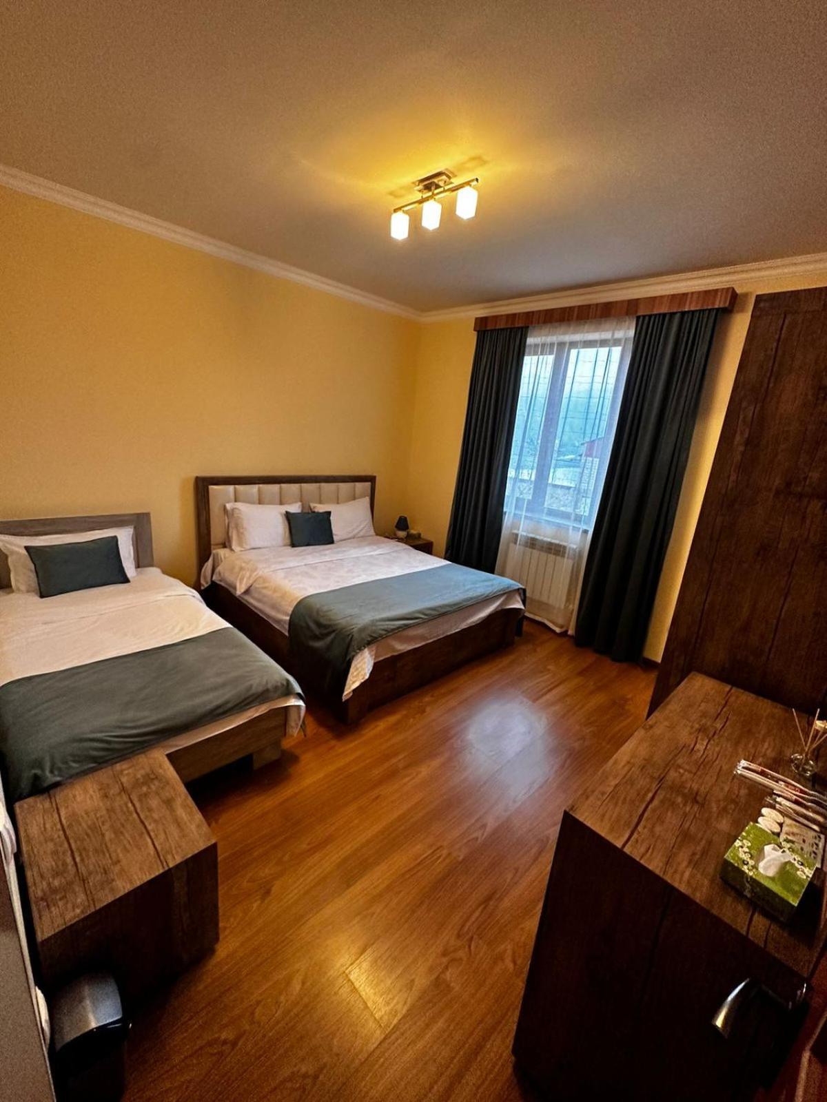 Zartonq Hotell Tat'ev Exteriör bild