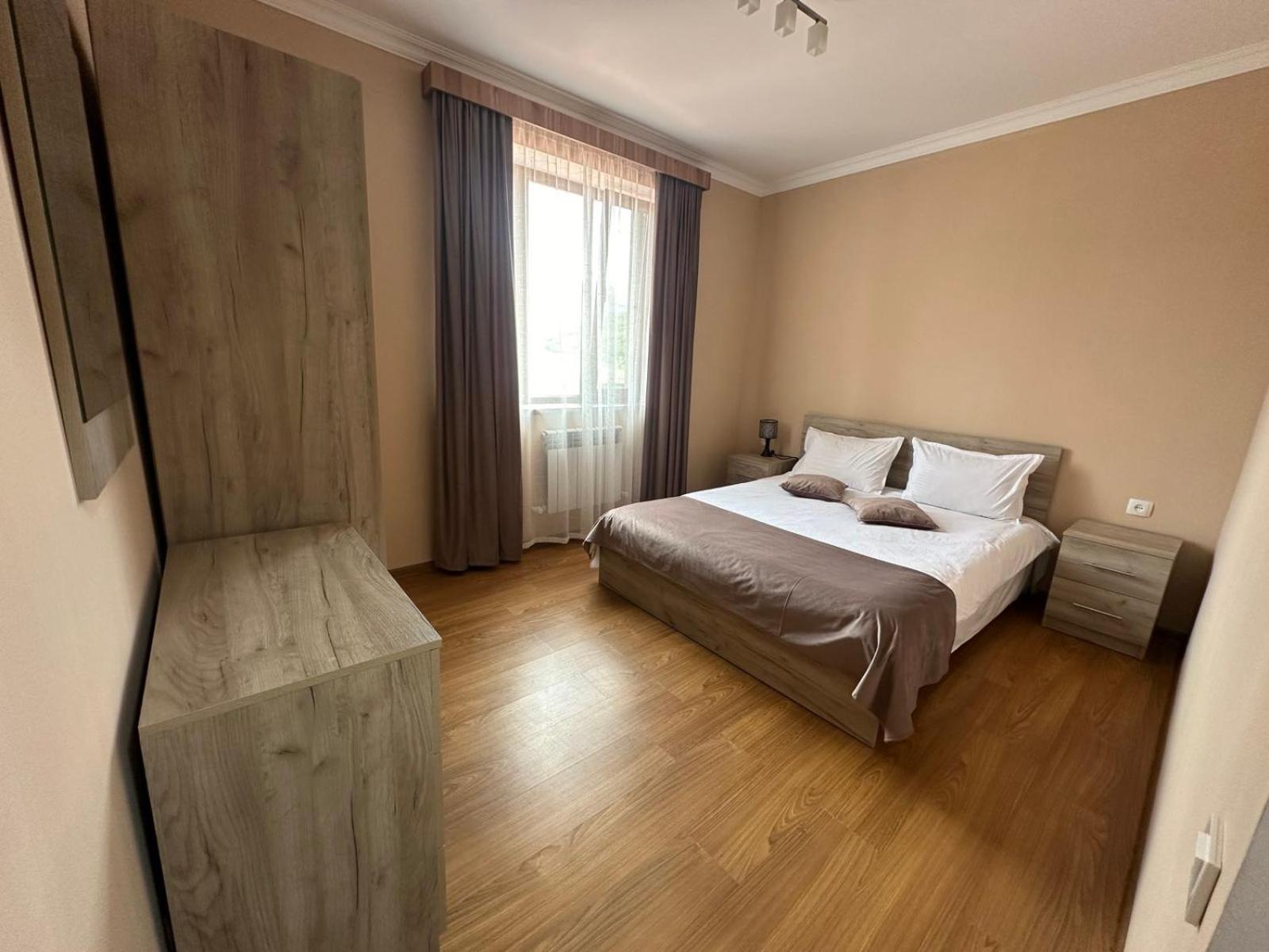 Zartonq Hotell Tat'ev Exteriör bild